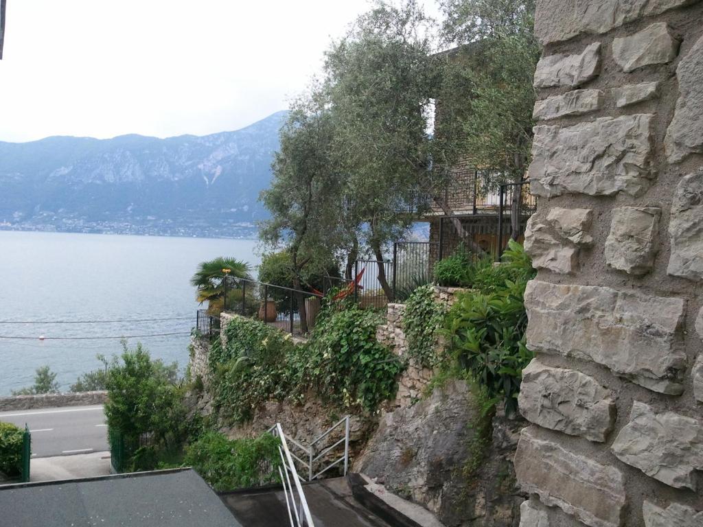 Hotel Caribe - Garda Lake Collection Brenzone sul Garda Ruang foto