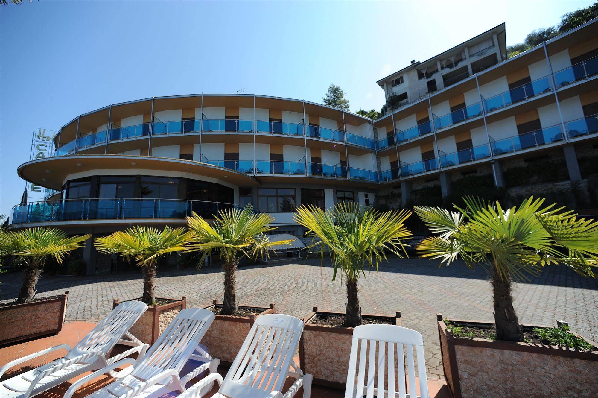 Hotel Caribe - Garda Lake Collection Brenzone sul Garda Bagian luar foto